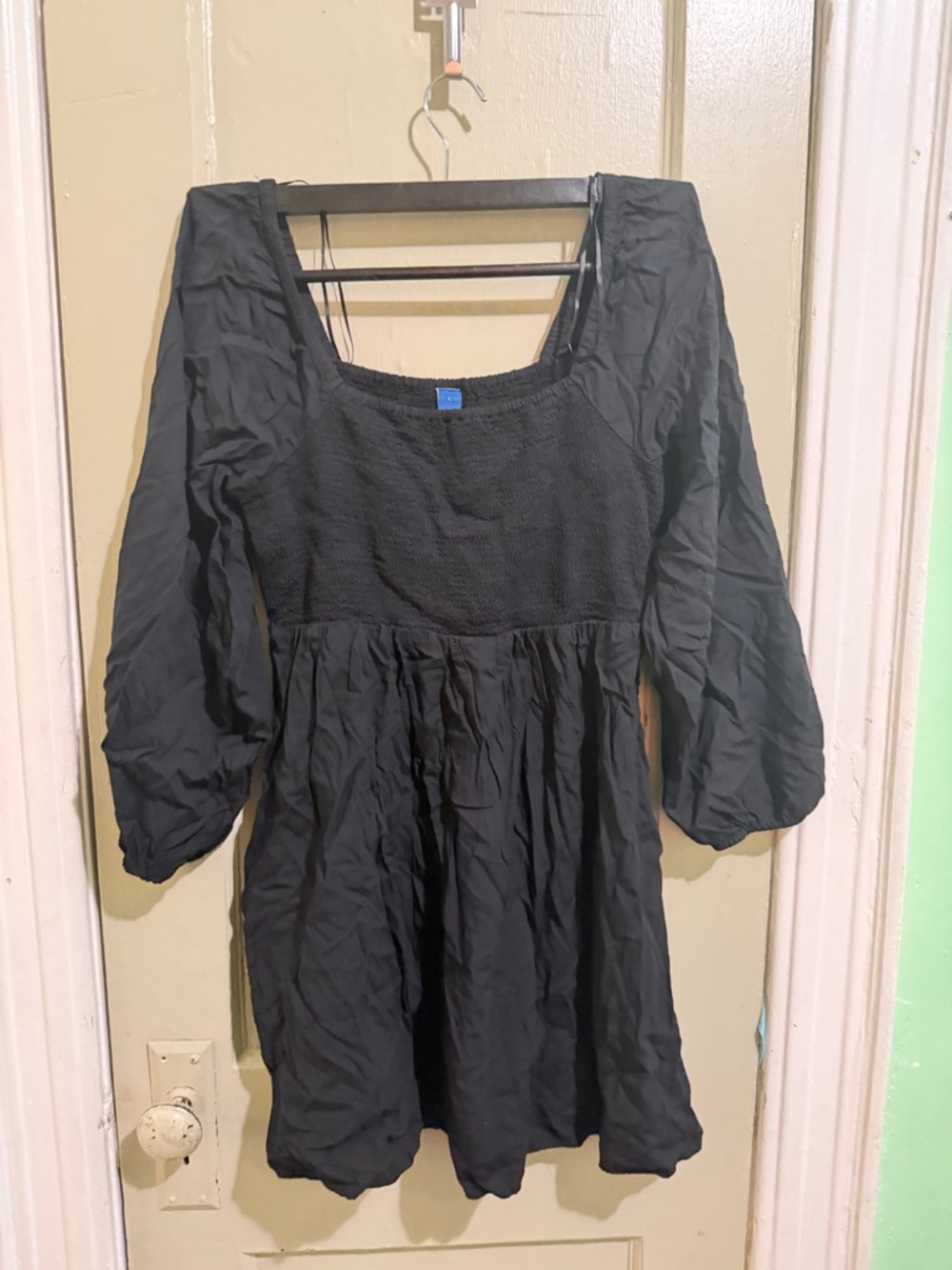 Old Navy Black Smocked Bodice Long Sleeve Mini Dress